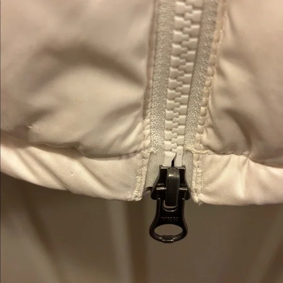 The North Face Metropolis parka - Picture 4 of 12